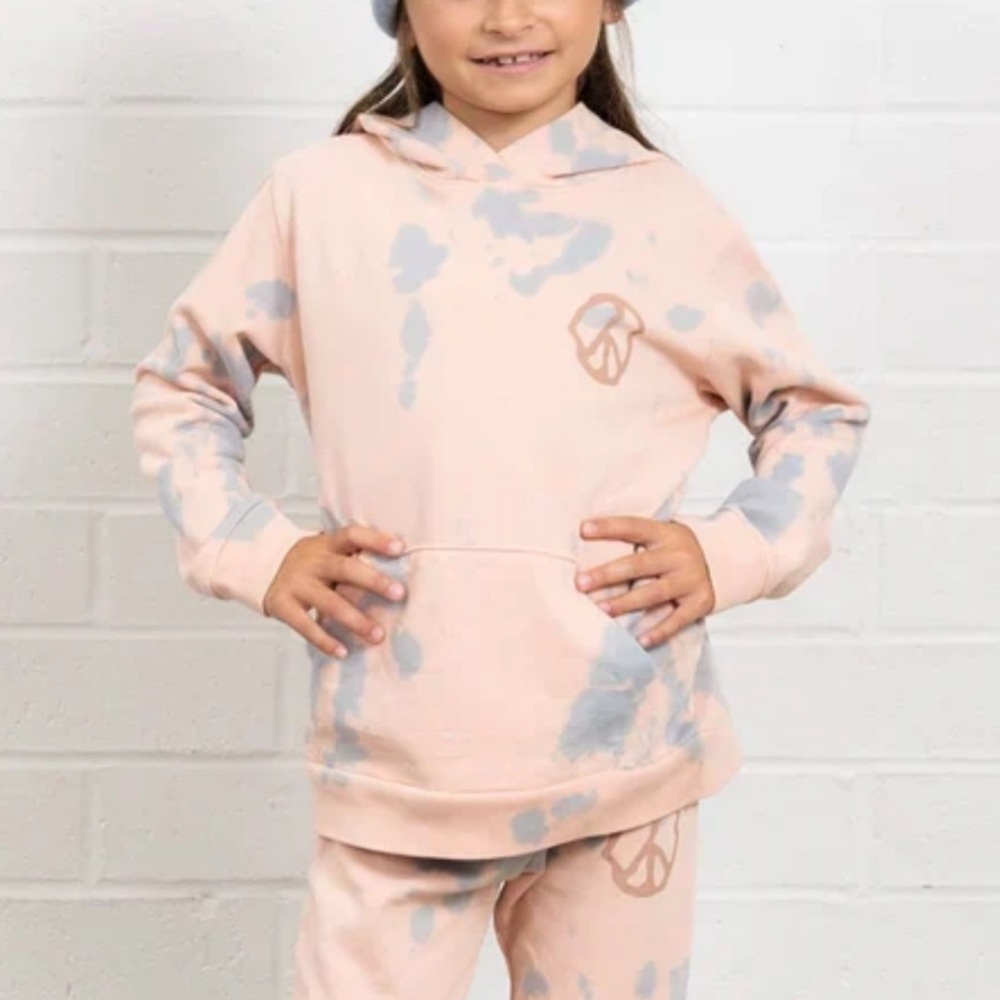 Tiny Whales NWT head in the clouds sweatshirt pink long sleeve peace sign 12/14